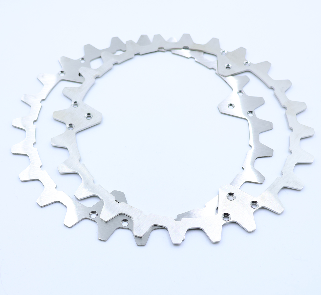 Spikes for Husqvarna Automower 420/320/430X/435X/440/450X – 252mm Anti-Slip Robot Mower Tire Spikes